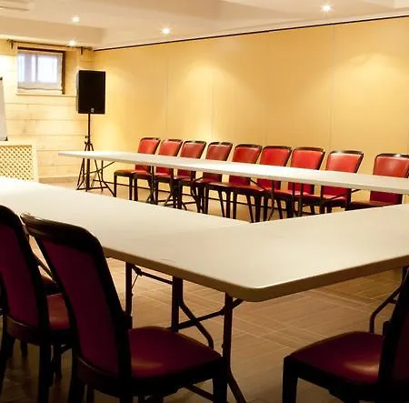 Hotel Parasol Nieporęt