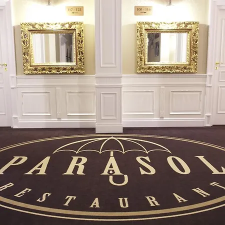 Hotel Parasol Nieporet